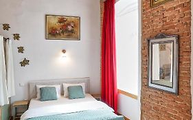 1881 Brasov Old Town Apartments
