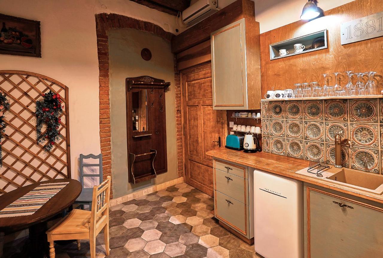 1881 Brasov Old Town Apartments Esterno foto